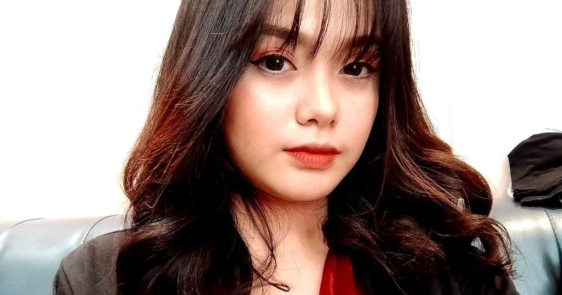 Anh trai “phạt” đứa ghệ học dốt bị điểm kém